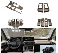 Ốp nội thất vân gỗ Toyota Land Cruiser Prado LC250 năm 2024-2025
